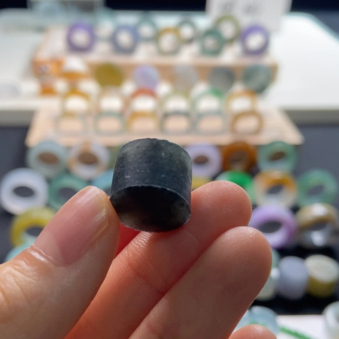 定制翡翠未镶嵌定制