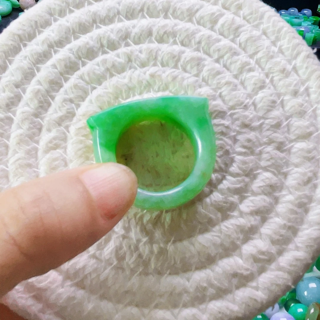 未镶嵌戒指翡翠天然缅甸翡翠A货