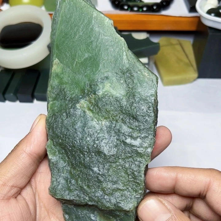 未镶嵌和田玉珠宝半成品