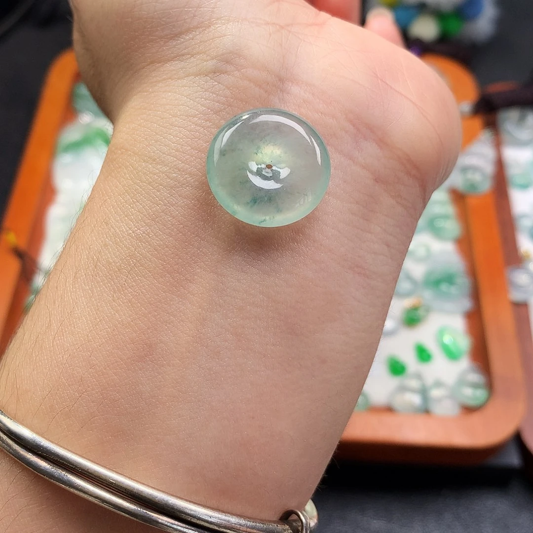 吊坠(不含链)未镶嵌翡翠平安扣