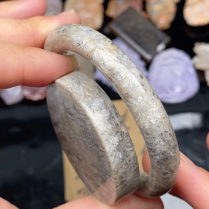 硅化珊瑚（珊瑚玉）手镯未镶嵌54