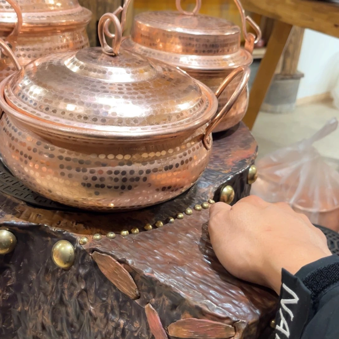 20原色锅手工锻打工艺