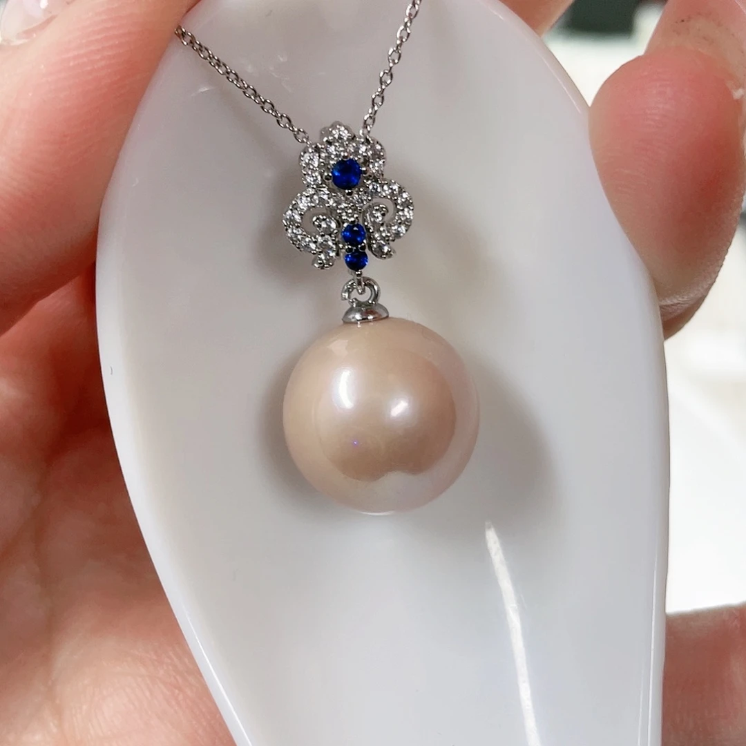 淡水珍珠吊坠(赠链)未镶嵌