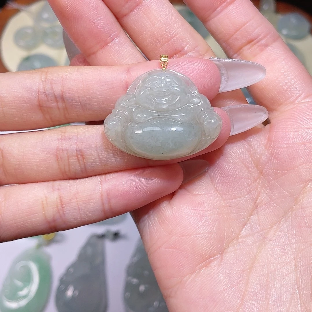 翡翠颈饰18K金镶嵌佛公