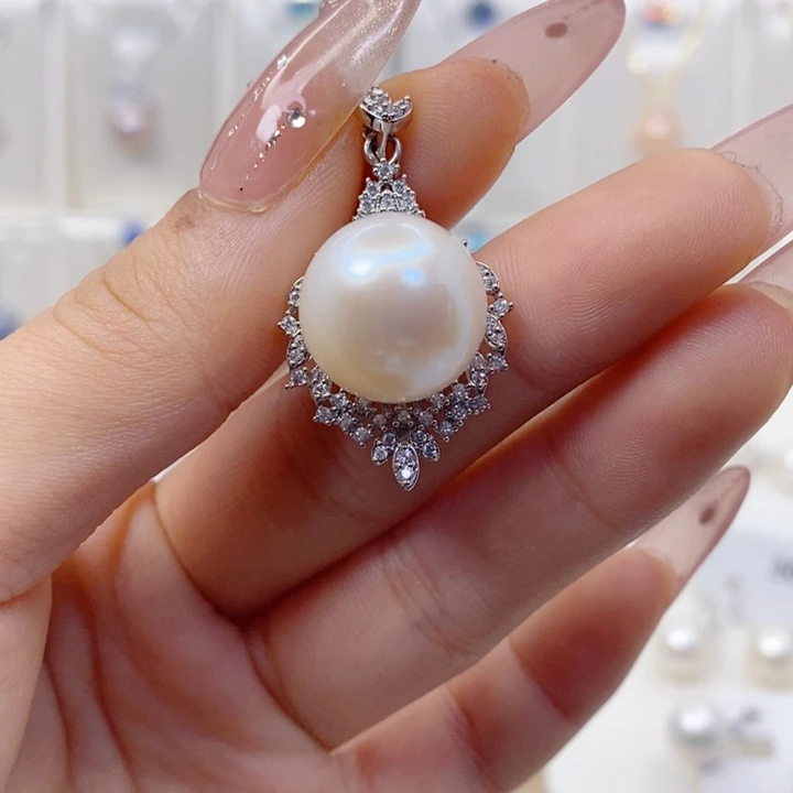 颈饰淡水珍珠未镶嵌