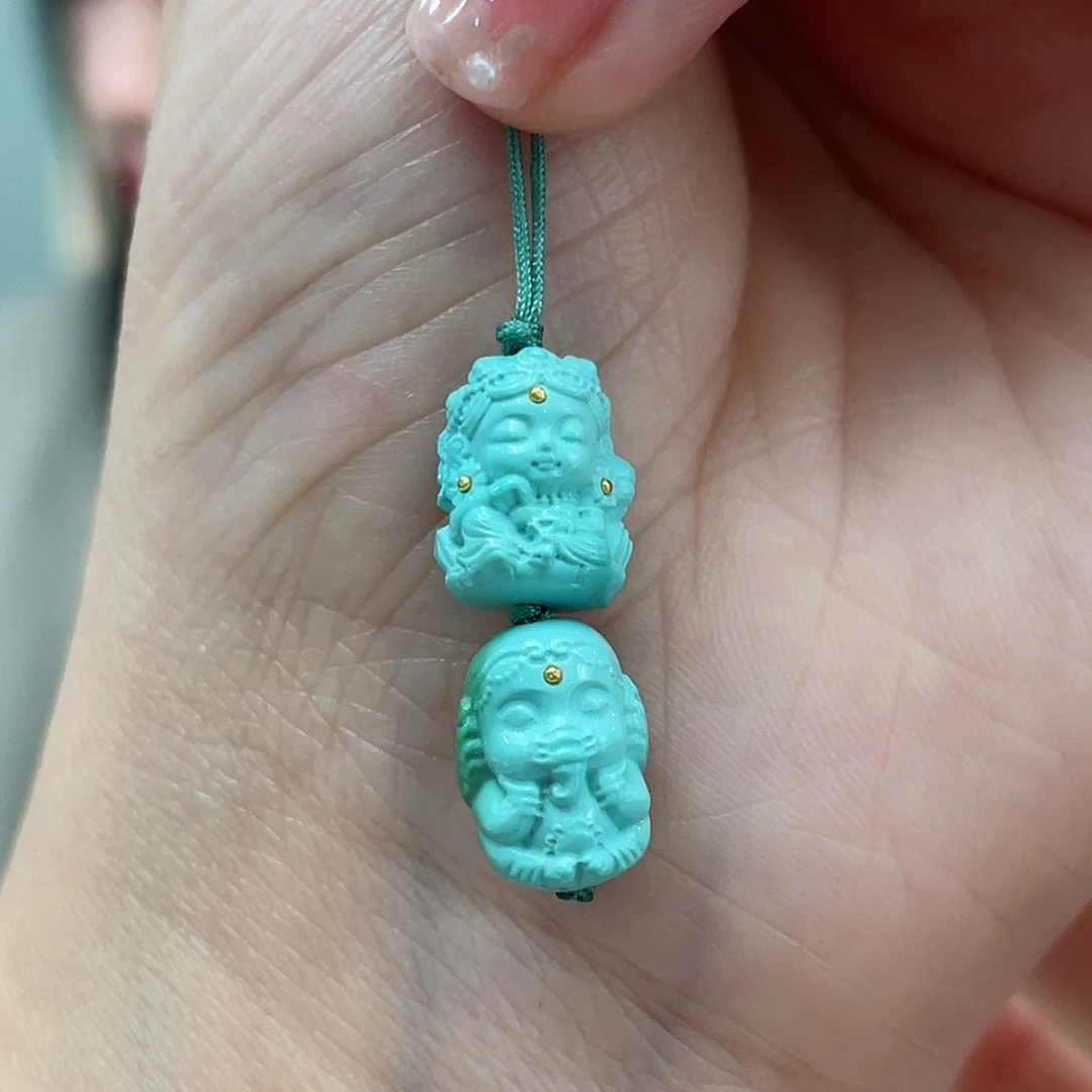 绿松石颈饰未镶嵌