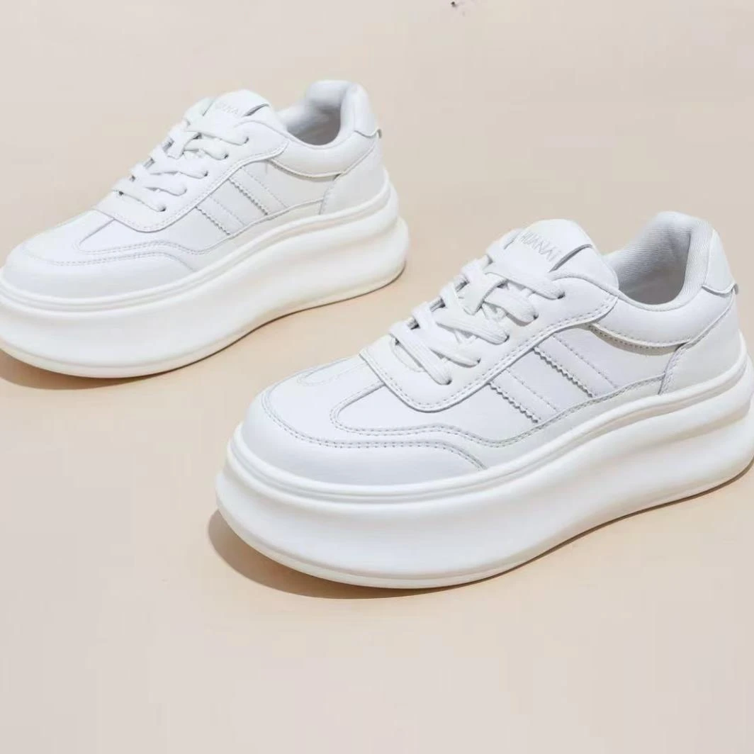 122228   新款时尚百搭增高小白鞋休闲运动鞋