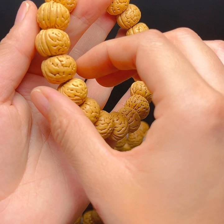 _****桃核吊坠桃核纽扣