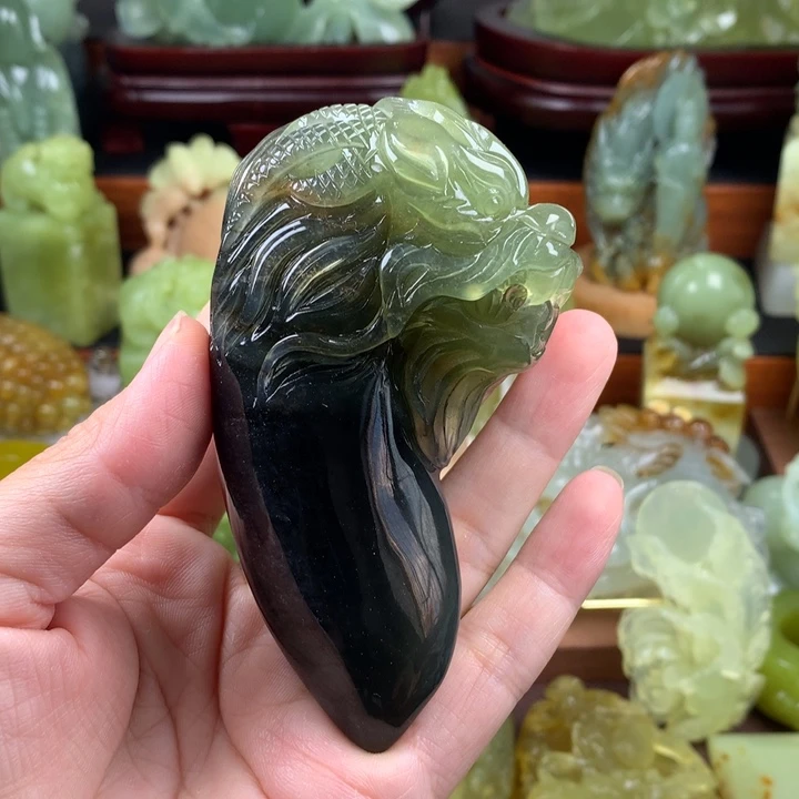 岫玉未镶嵌手把件