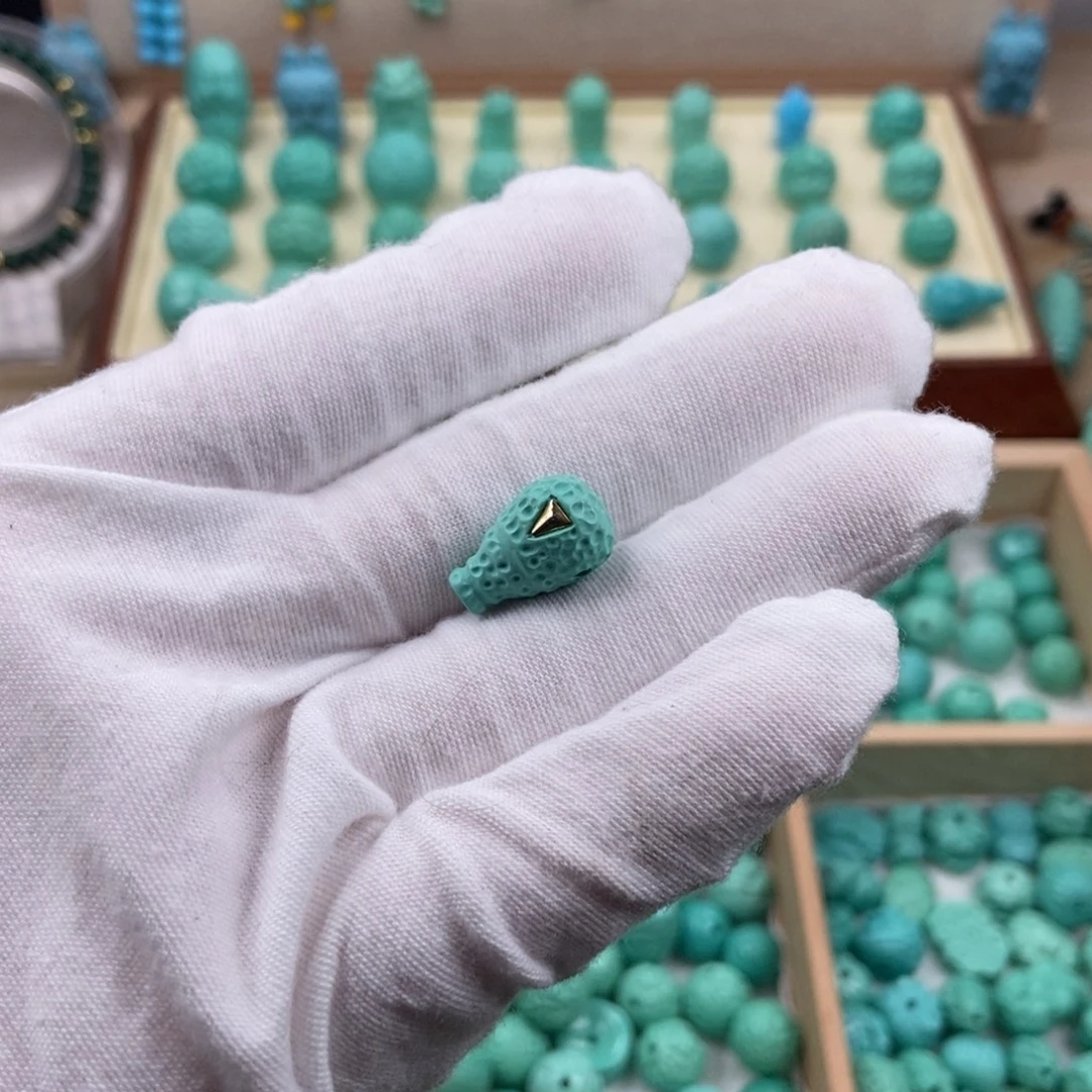 柴****湖北精品雕刻三通10mm