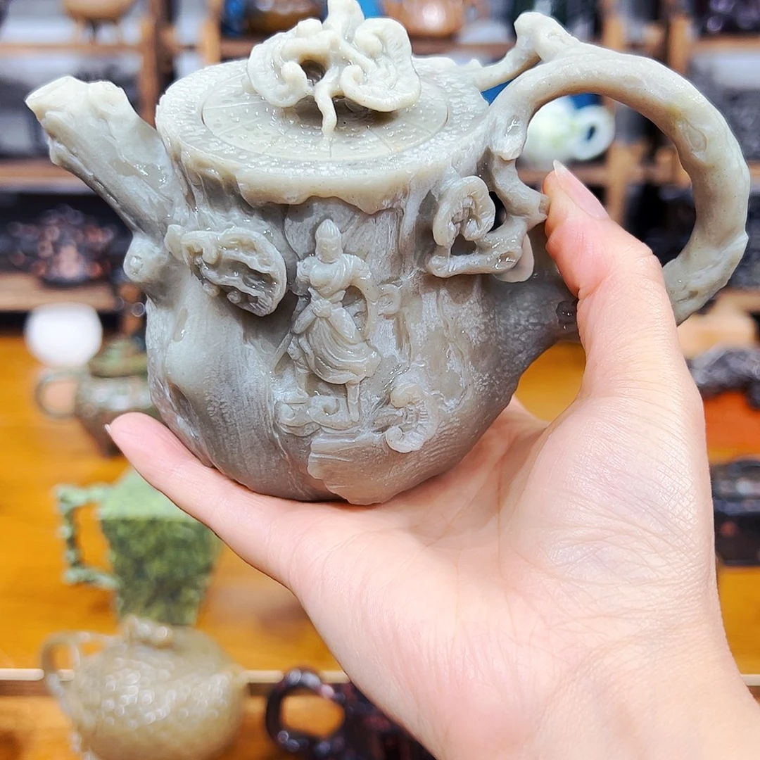 牧***萨茶空间天然原石梅花玉