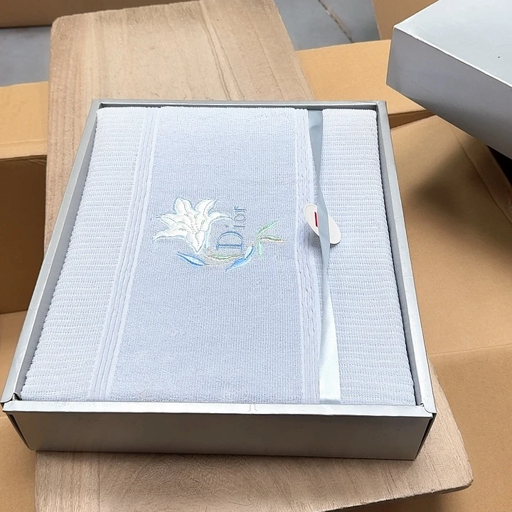 织绣哈哈哈哈哈哈哈