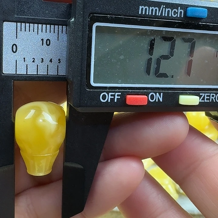 蜜蜡未镶嵌裸石13杂