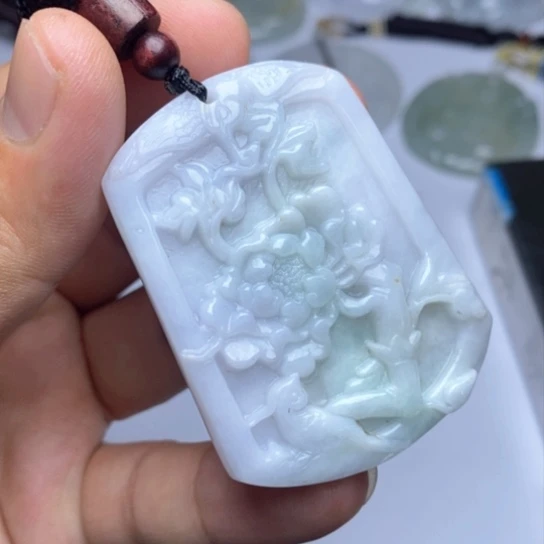 颈饰未镶嵌翡翠翡翠