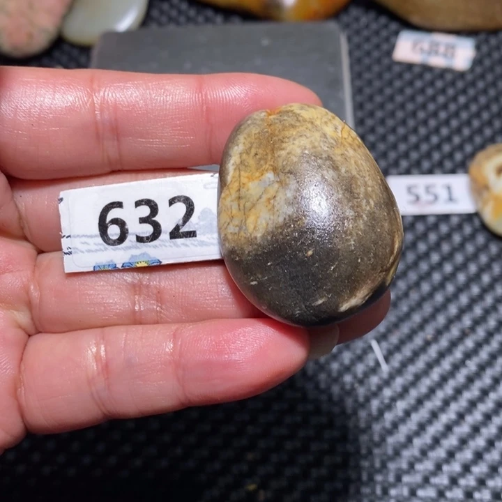 2***抖和田玉未镶嵌挂件