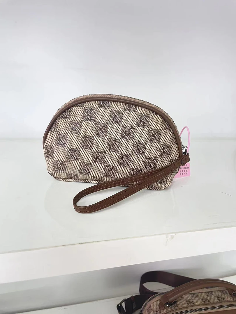 2025新款零钱包时尚百搭小元宝包轻便随身携带卡包手拿包女士小包