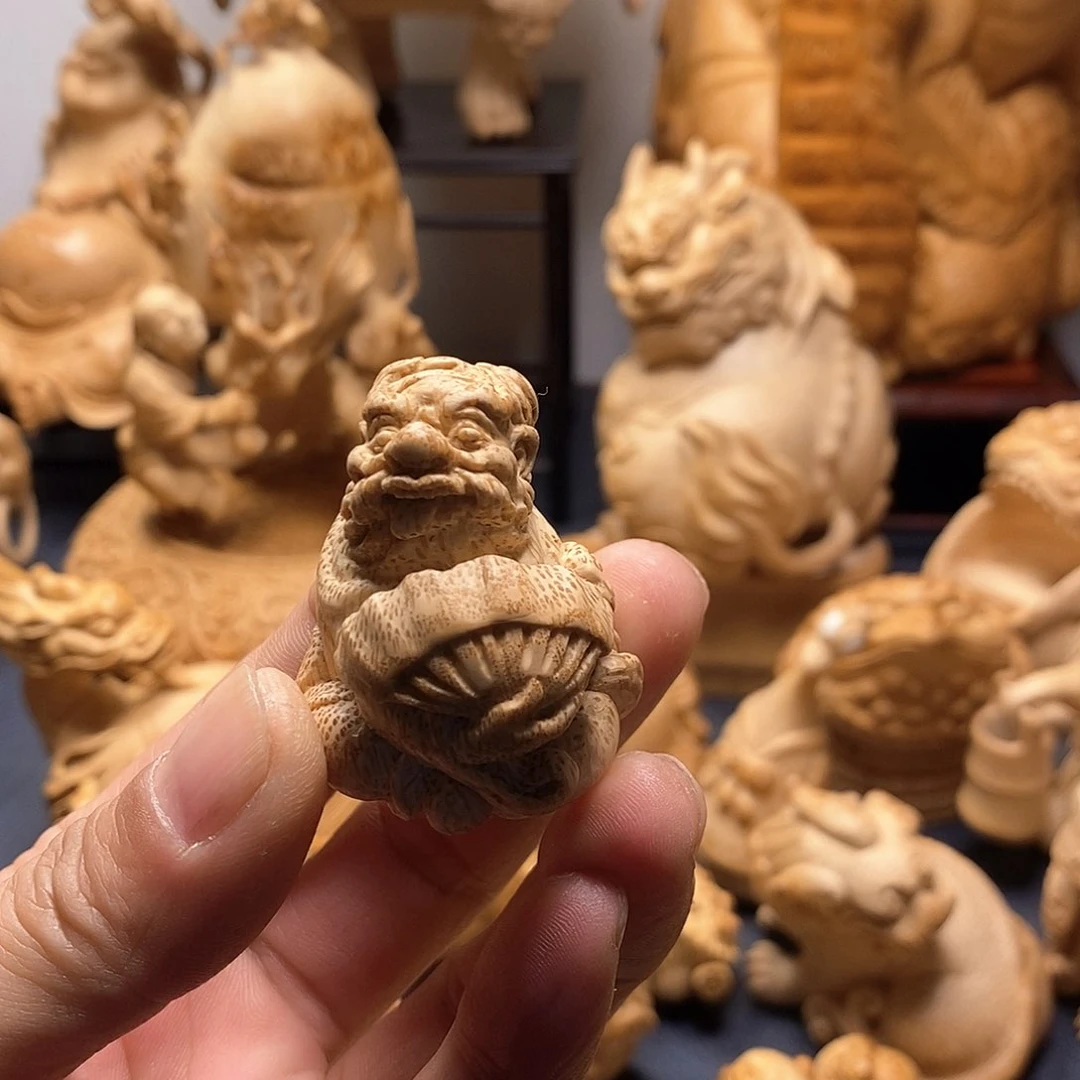 竹竹根雕小钟馗，