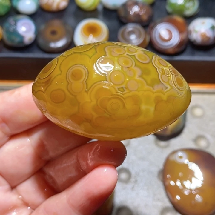 未镶嵌玛瑙/玉髓珠宝半成品52