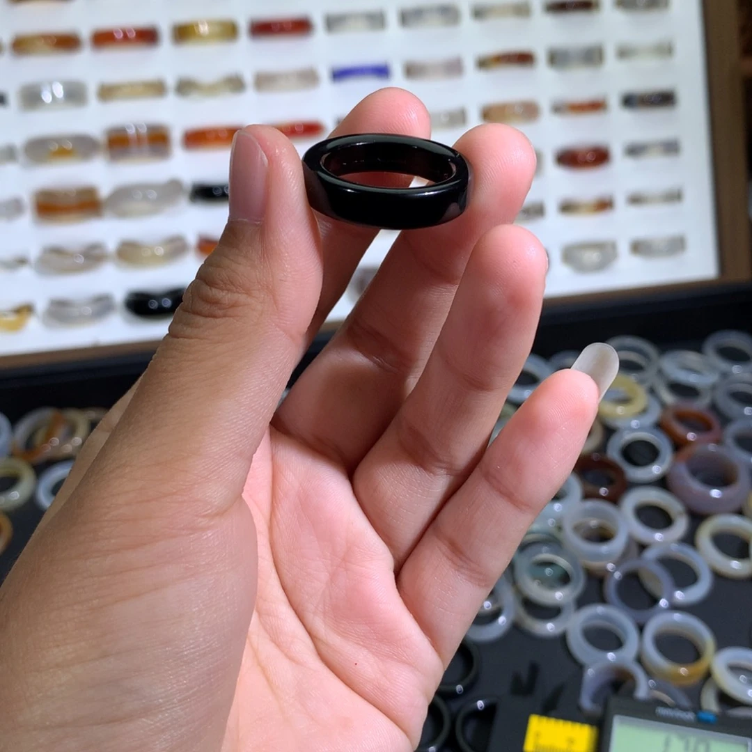 玛瑙/玉髓戒指未镶嵌17.9不退换