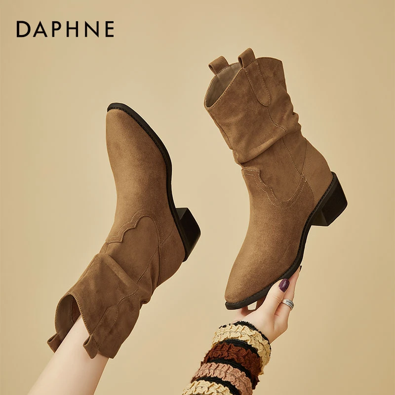 达芙妮明星同款美拉德堆堆靴女尖头骑士靴秋季单靴高跟短靴女显瘦