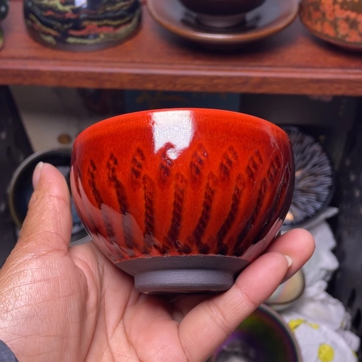 茶盏在我身边也没有