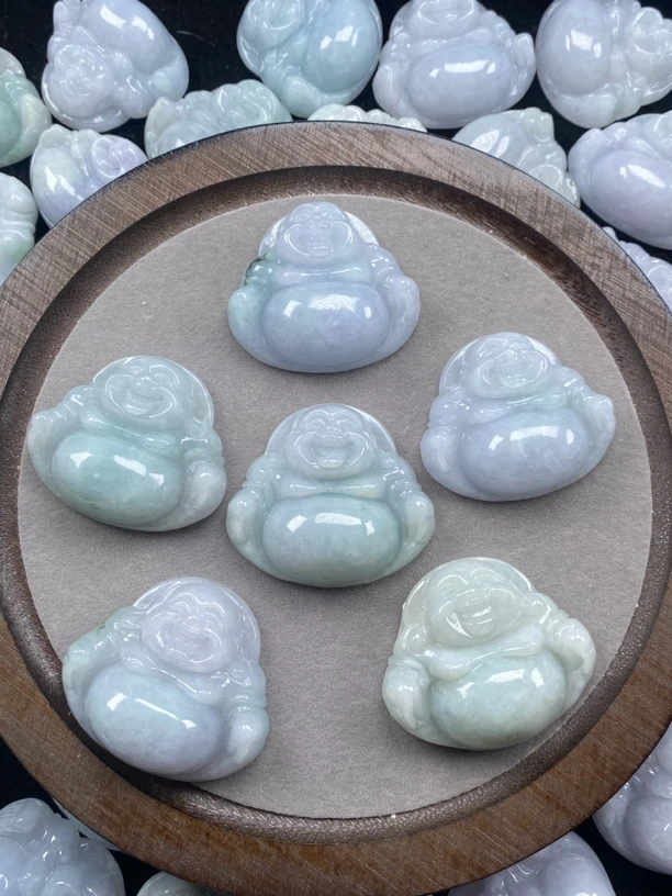 天然A货翡翠佛公厚装吊坠卡30—35左右拍一发一微瑕