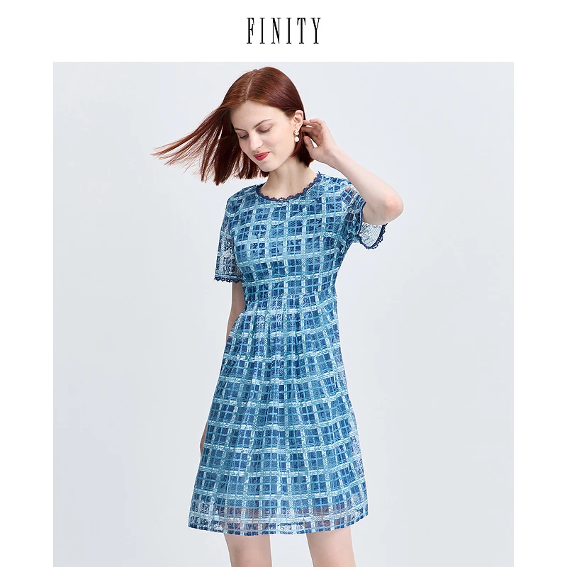 【粉丝专享】FINITY 时尚修身气质法式蕾丝格子a字裙 F21UC7111L
