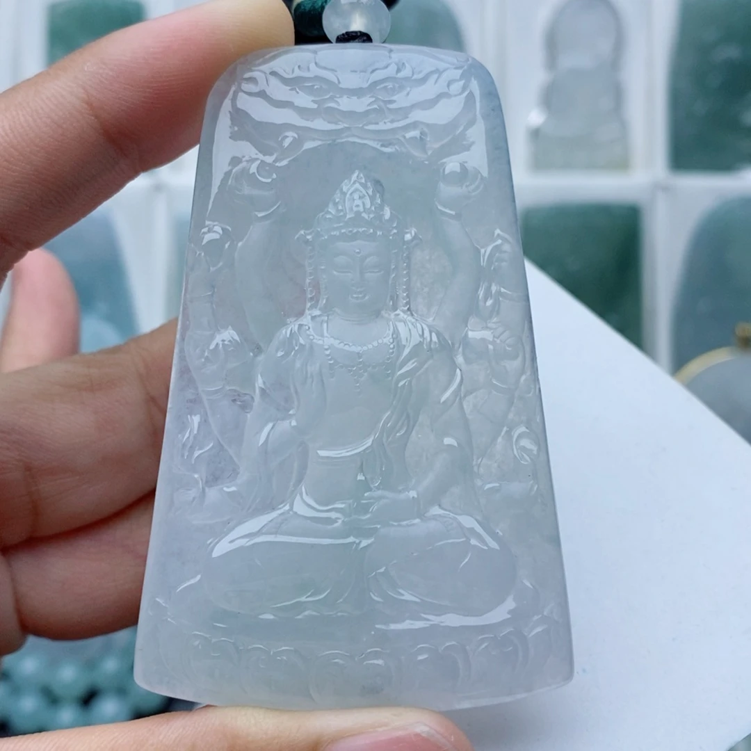 翡翠未镶嵌颈饰千手