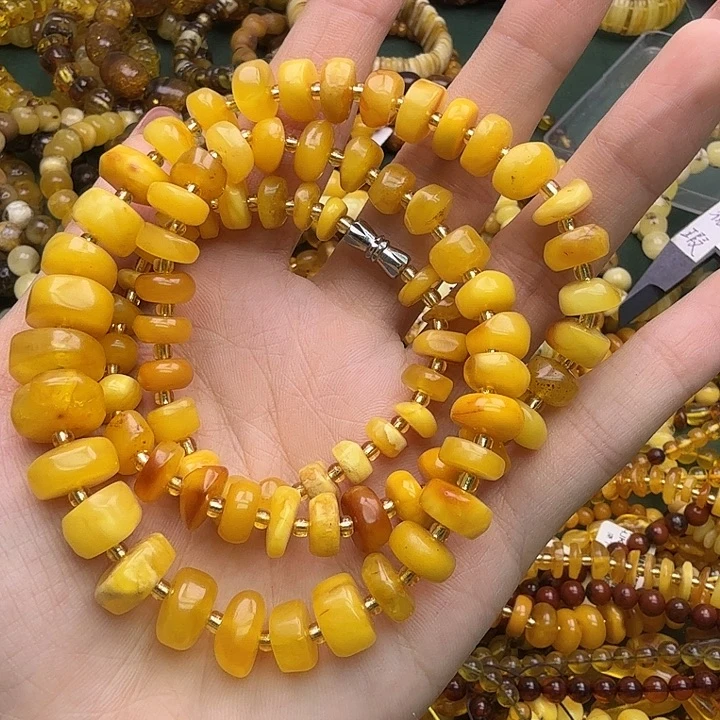 琥珀未镶嵌珠宝奇石