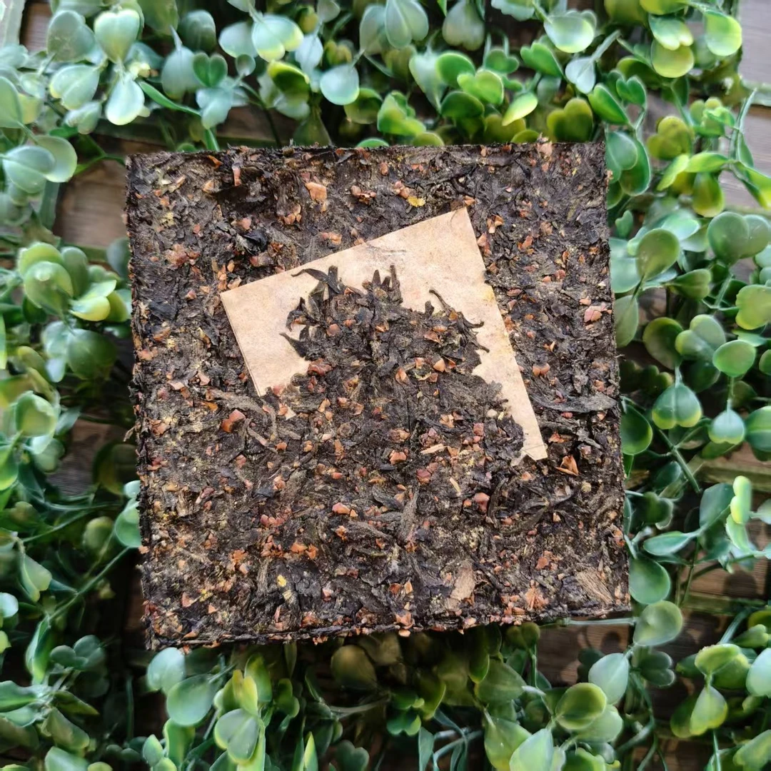 雨腾妹夫   ”天Z黑金刚”天地同S”100小Z天600大Z天”200g/砖