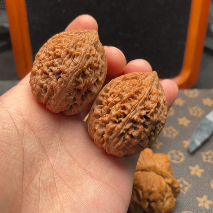 核桃大蒜头文玩核桃