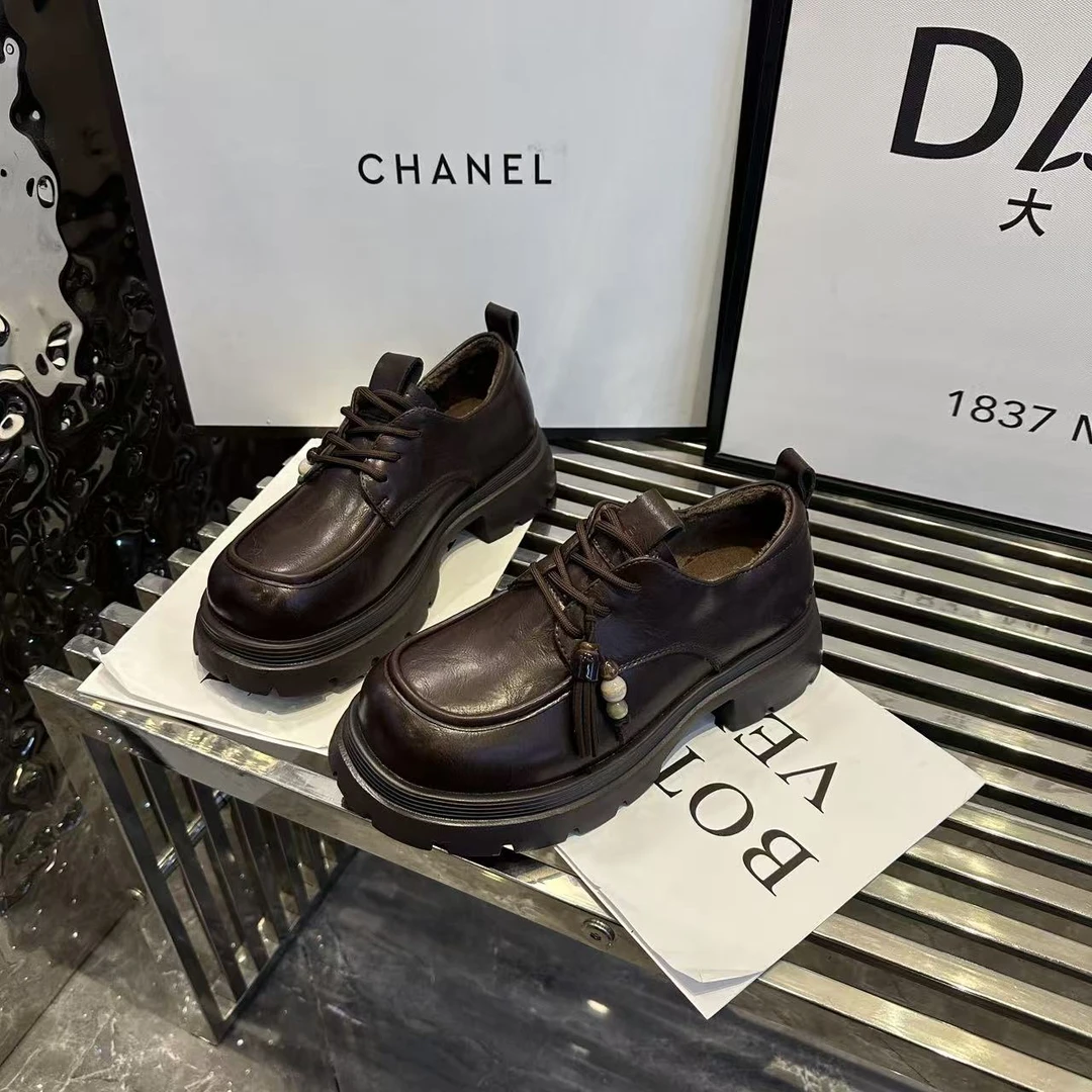 大金大码女鞋40-43薄绒款珠珠乐福鞋