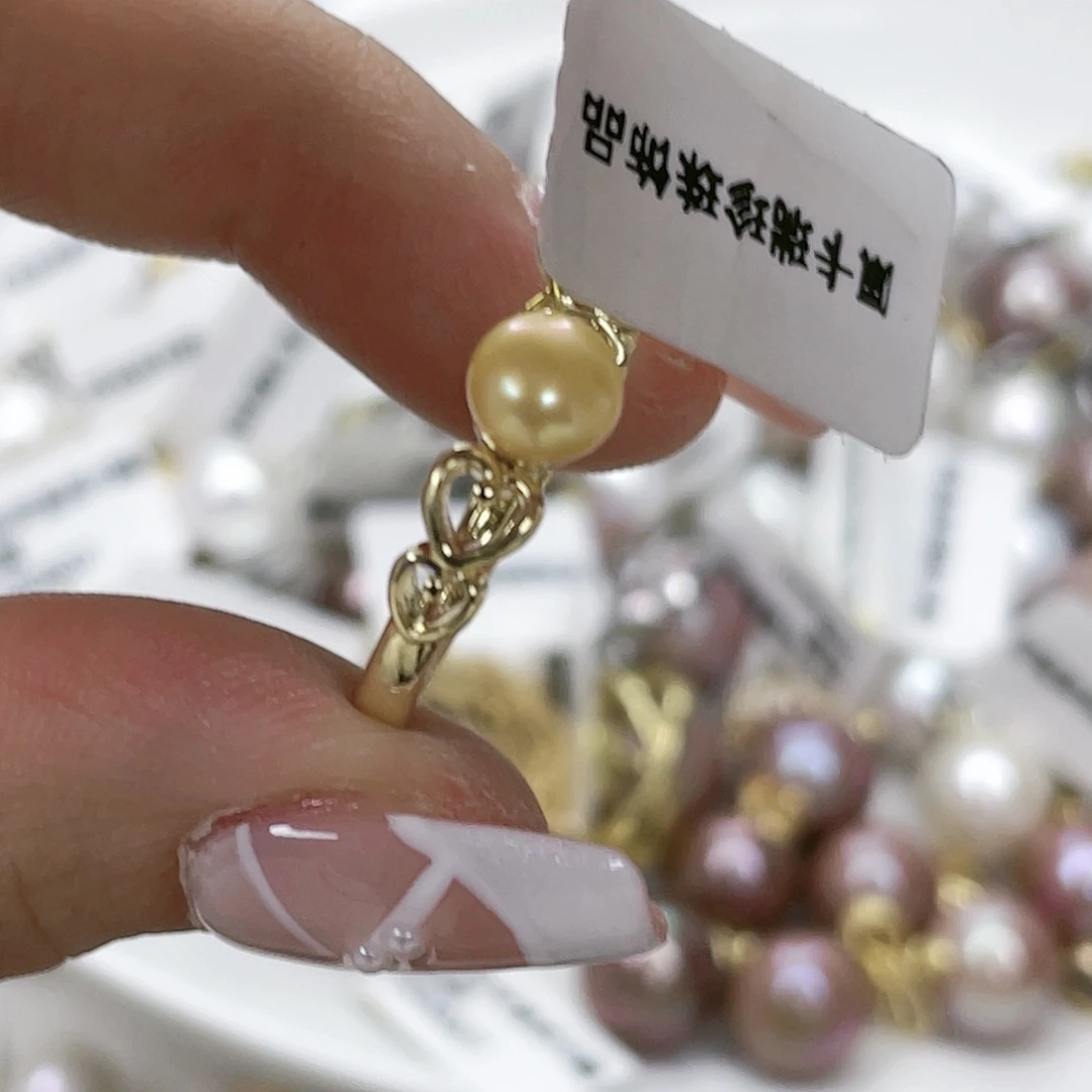 淡水珍珠颈饰未镶嵌