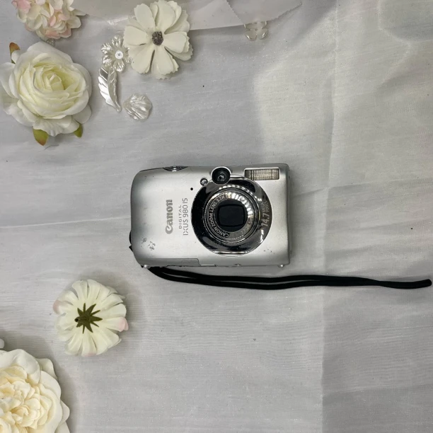 9新 Canon/佳能 佳能ixus980 1470w像素 配件齐全冷白皮奶油肌
