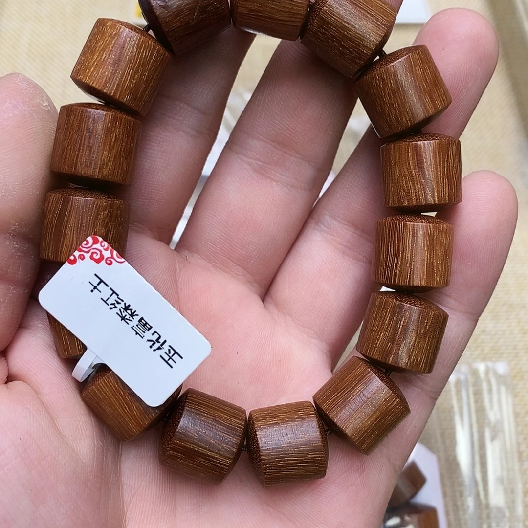 沉香碎屑沉香8红土