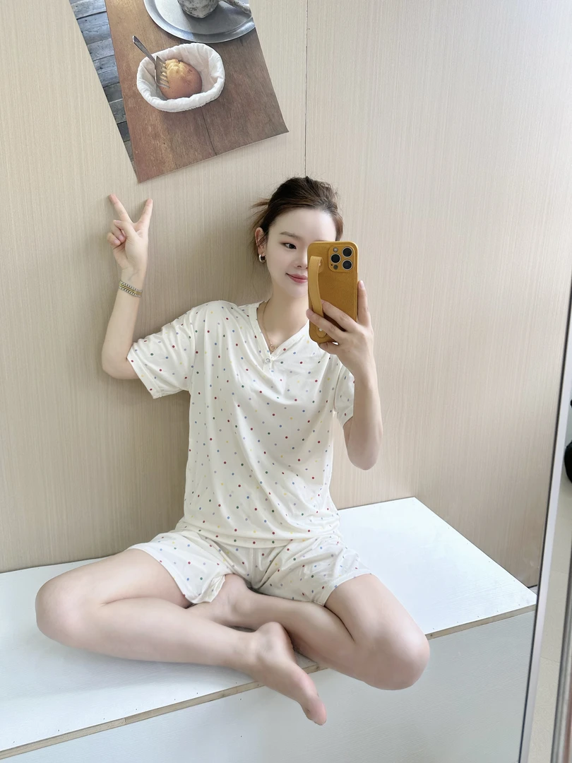 XXJ 【高端冰丝 成人家居服】  25056 主播力推 两件套