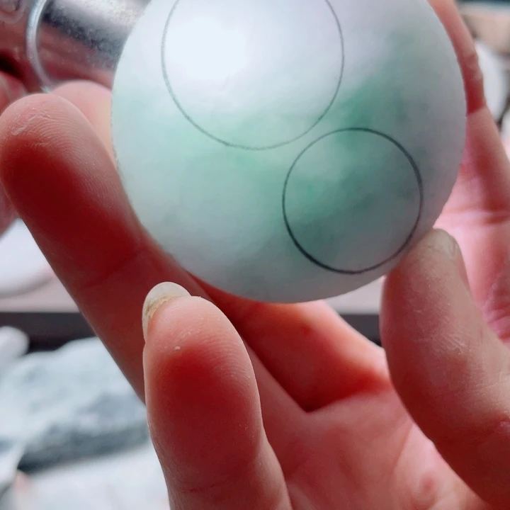 翡翠未镶嵌颈饰翡翠手镯心