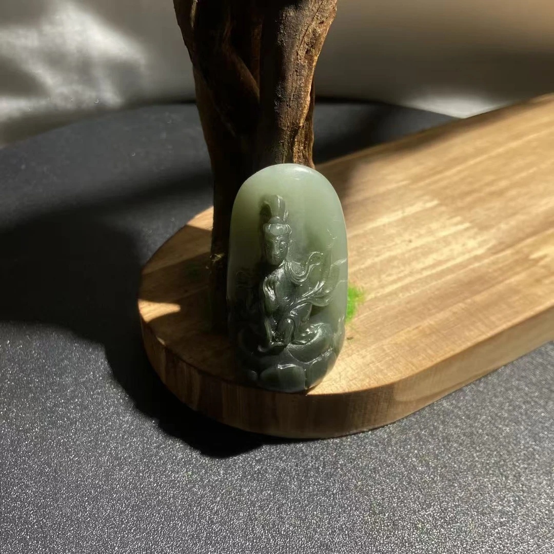 和田玉观音挂件D021