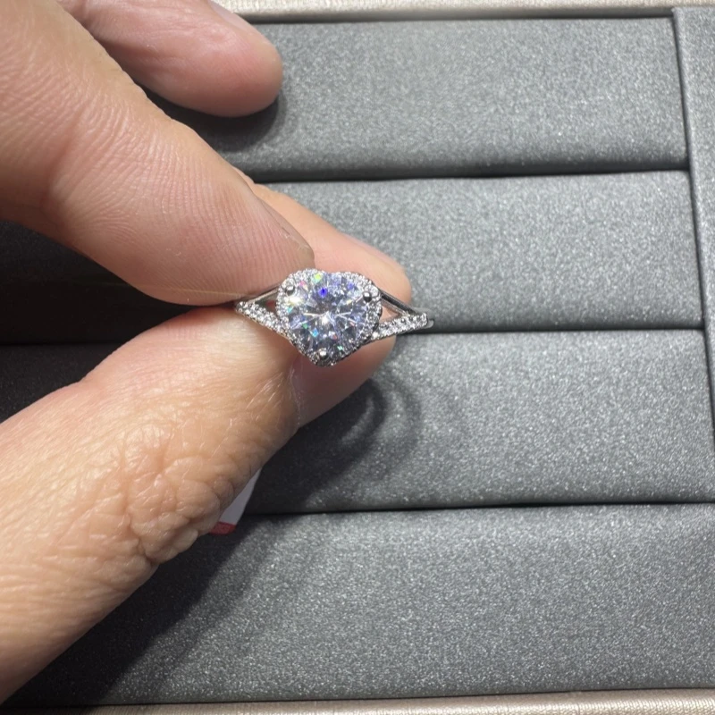 煜达轻奢17戒指 培育系925莫桑高定轻奢爱心款新年礼物女友J035