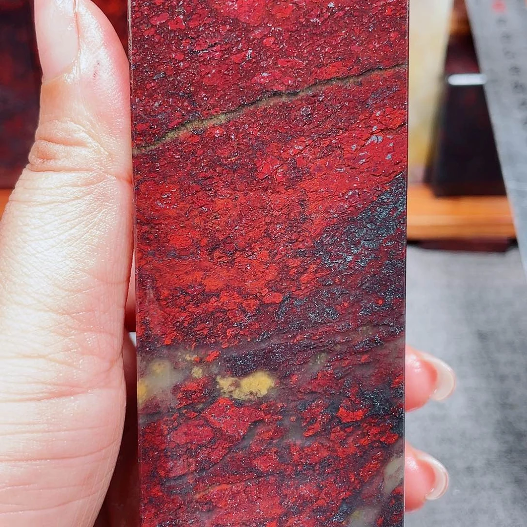【闪购商品】玉桂林鸡血玉印章素章