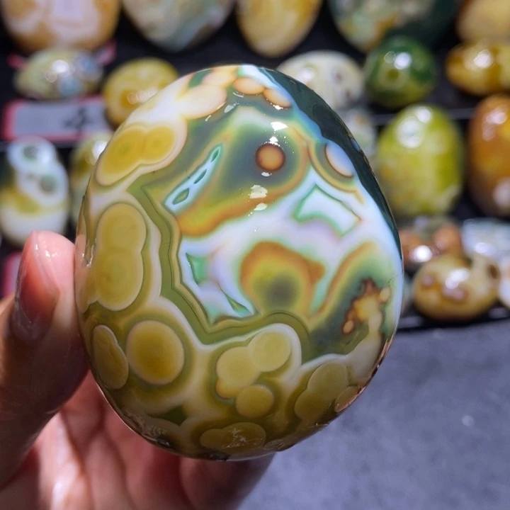 未镶嵌玛瑙/玉髓珠宝奇石