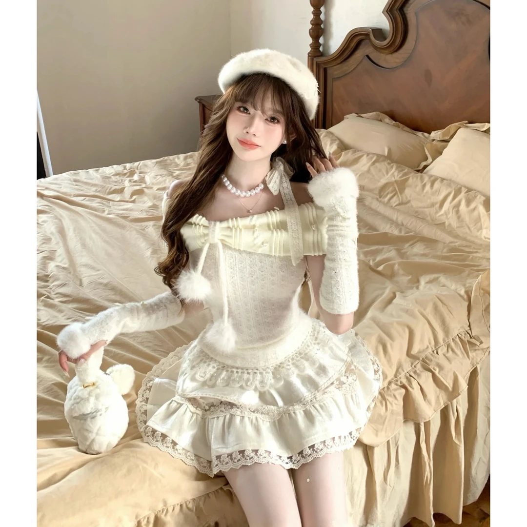 半熟起司圣诞奶油蕾丝毛绒一字肩上衣半裙纯欲设计感两件套秋冬