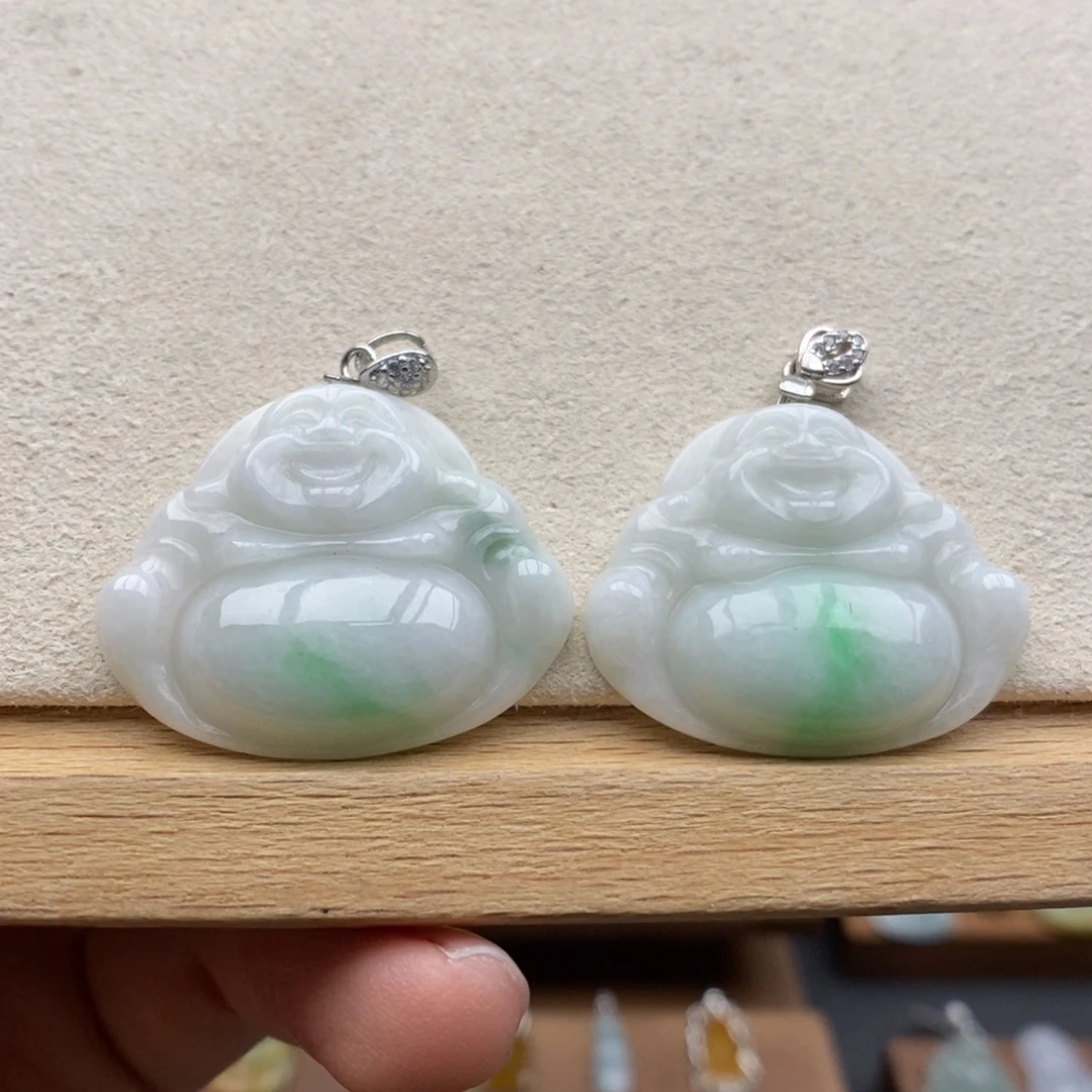 【闪购商品】颈饰银S925镶嵌翡翠发其一