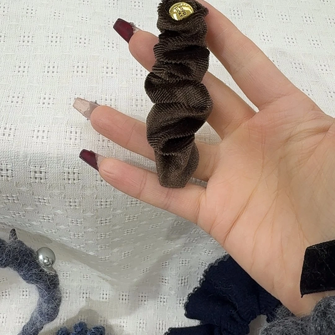 皮质铁合金夹子12