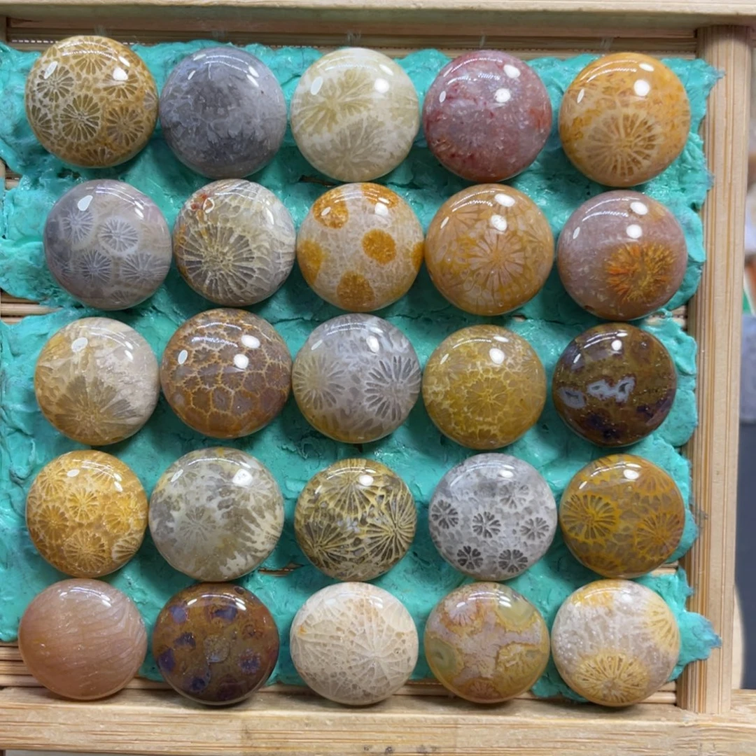 硅化玉未镶嵌颈饰圆饼20米1个