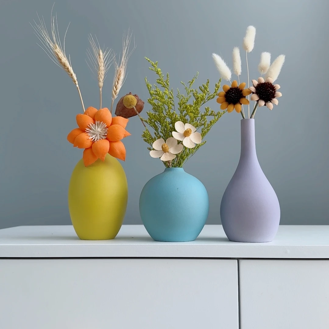 摆件陶瓷小花瓶摆件含花总高约20-30cm