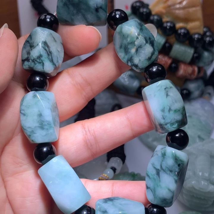 颈饰未镶嵌翡翠保真天然A货翡翠