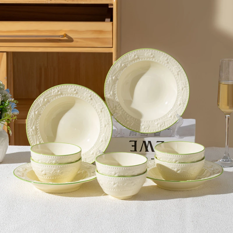 【句途】浮雕暖阳10件碗盘餐具套装饭碗炒菜盘釉下彩奶油风餐具