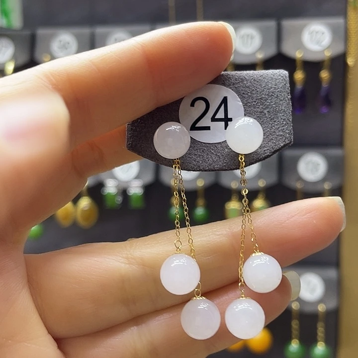 和田玉18K金镶嵌耳饰