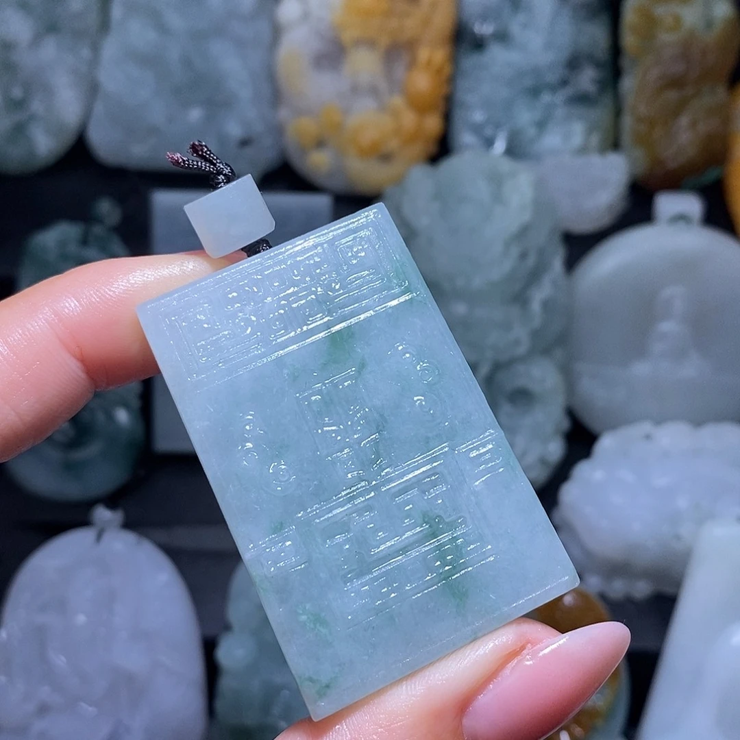 定制翡翠未镶嵌翡翠